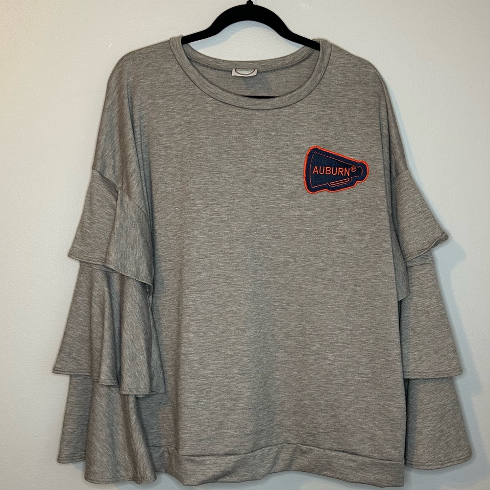 Auburn Pull over sweatshirt with ruffle sleeves